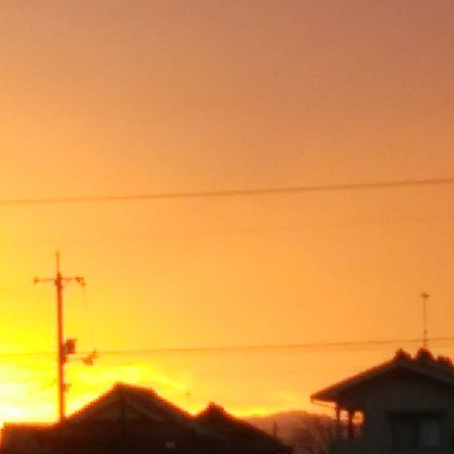 火事ではありませんよ　ギンギンギラギラ夕日です　自慢の夕日です#福山神辺#夕日#ギンギンギラギラ